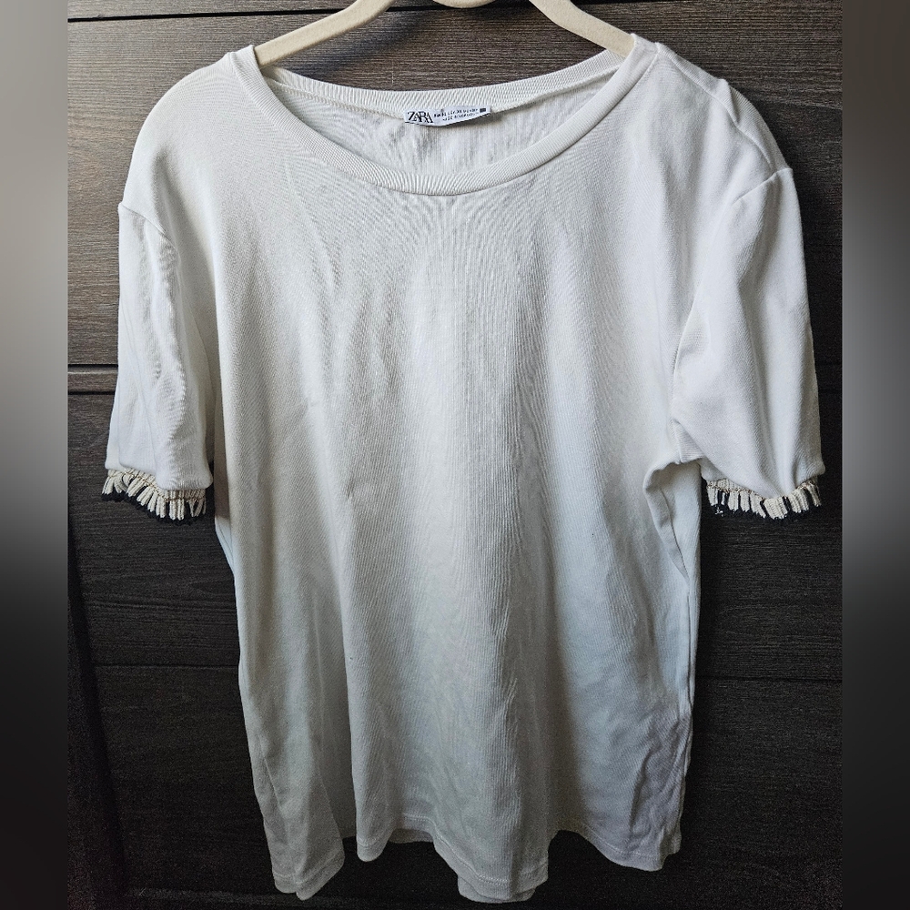 Zara White Short Sleeve Top with Fringe Detail (XL)
